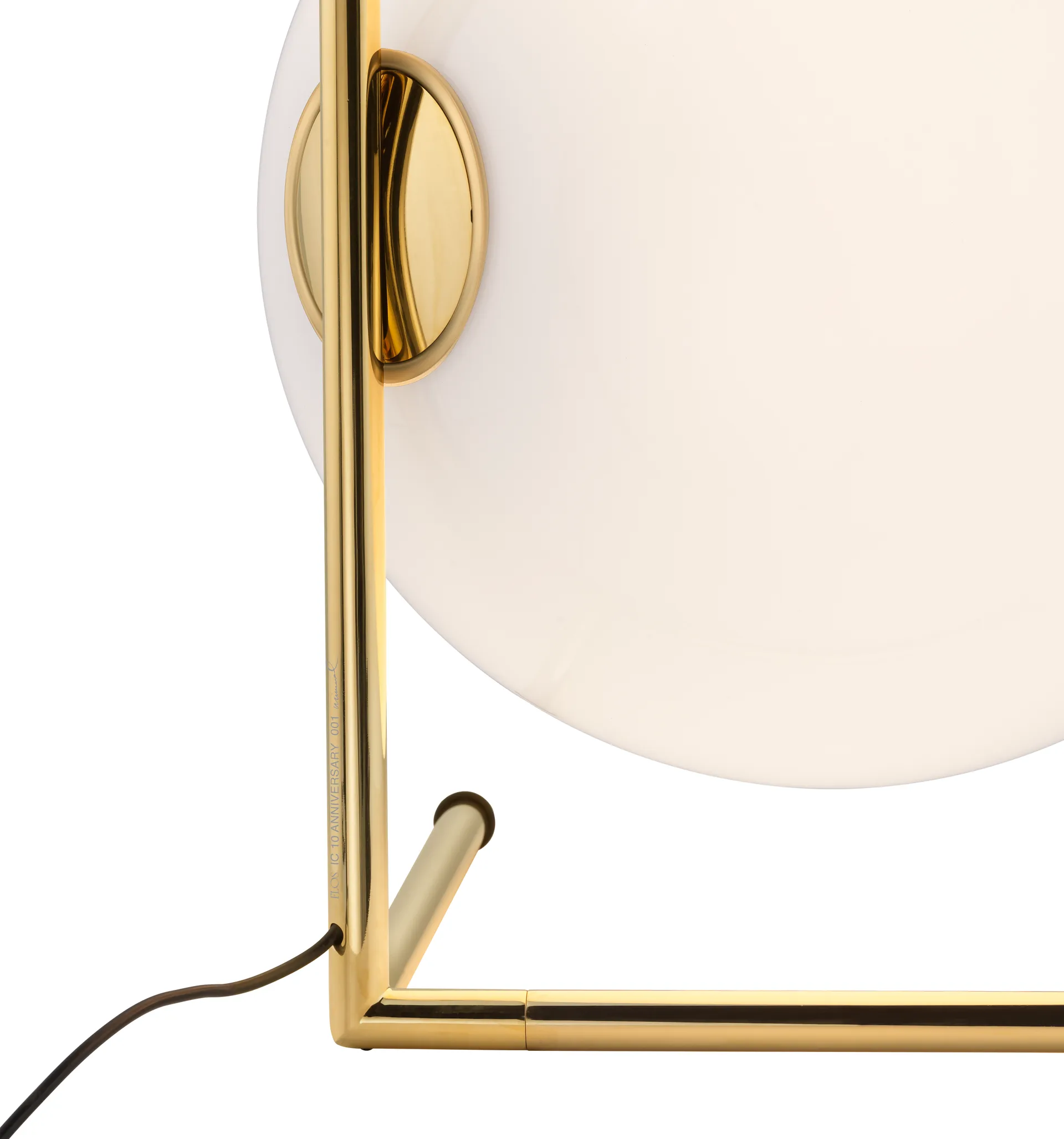 Candeeiro de mesa IC T3 52,4 cm, Gold Flos