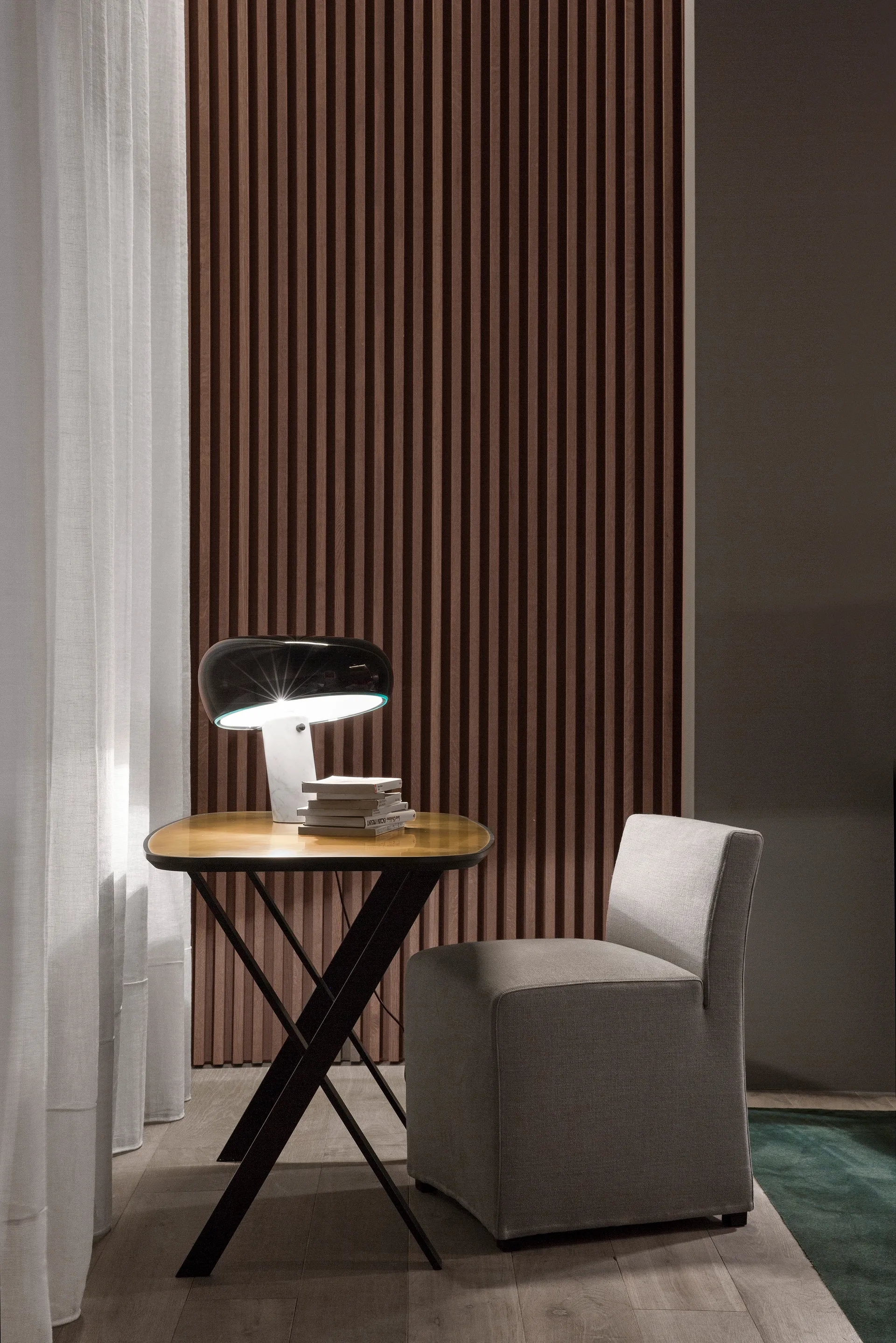 Candeeiro de mesa Snoopy, Black Flos