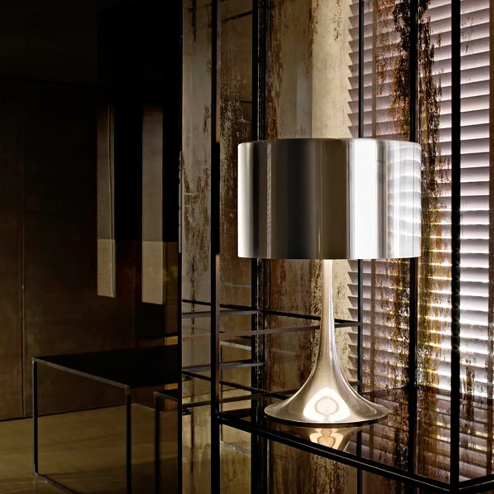 Candeeiro de mesa Spun Light T1, Preto Flos