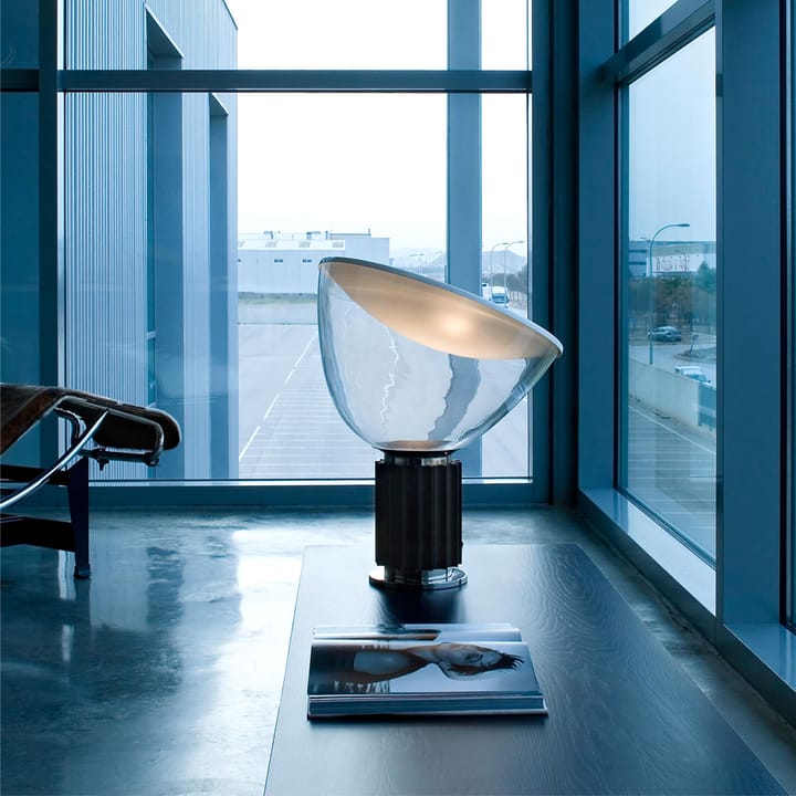 Candeeiro de mesa Taccia LED 64,5 cm Flos