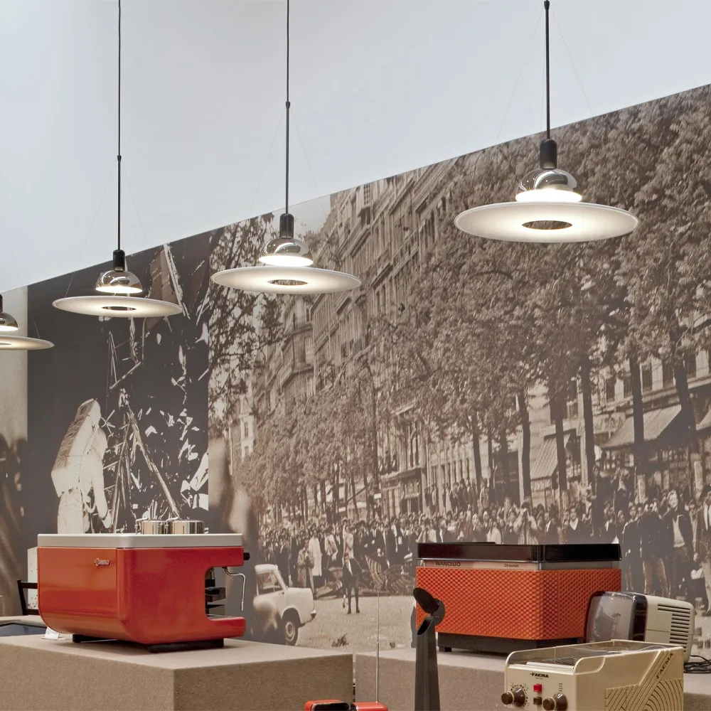 Candeeiro suspenso Frisbi, Vidro opala branco Flos