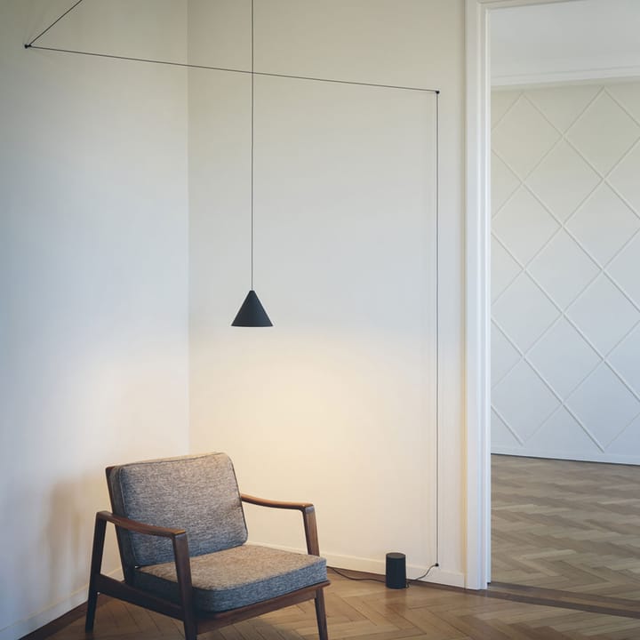 Candeeiro suspenso String Light Cone, Azul, cabo 22 m Flos