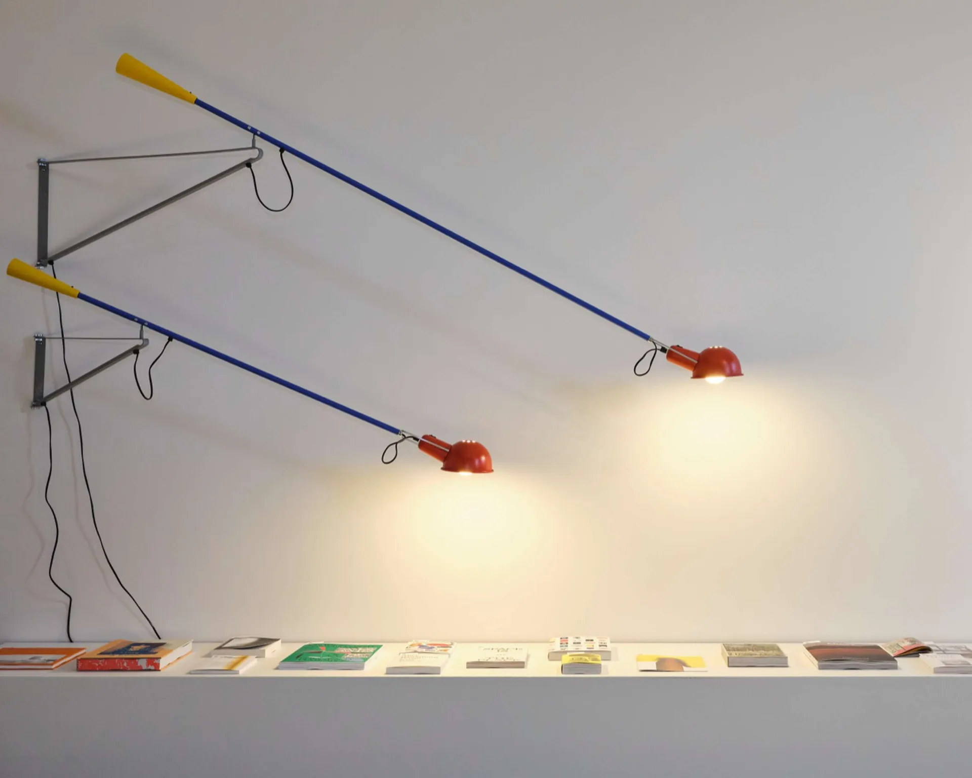 Lâmpada de parede 265 Small, Chromatica Flos