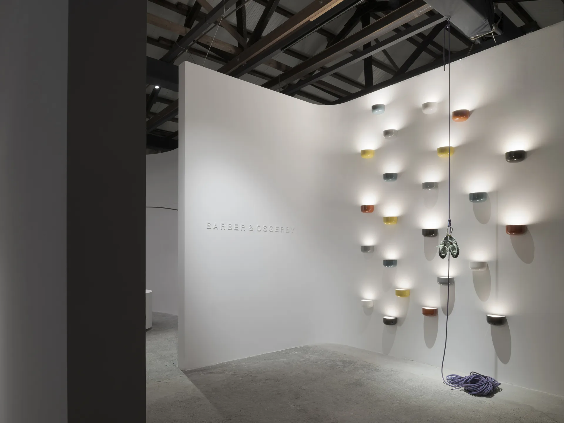 Lâmpada de parede Bellhop Wall Up, Grey Flos