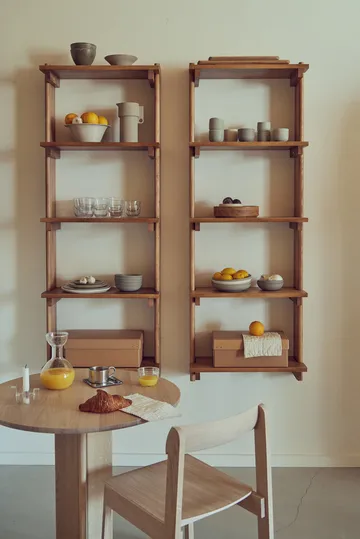 Beam Shelf prateleira de parede - Pinho castanho escuro, 60x167x25 cm - Form & Refine