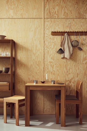 Sonder cadeira - Carvalho - Form & Refine