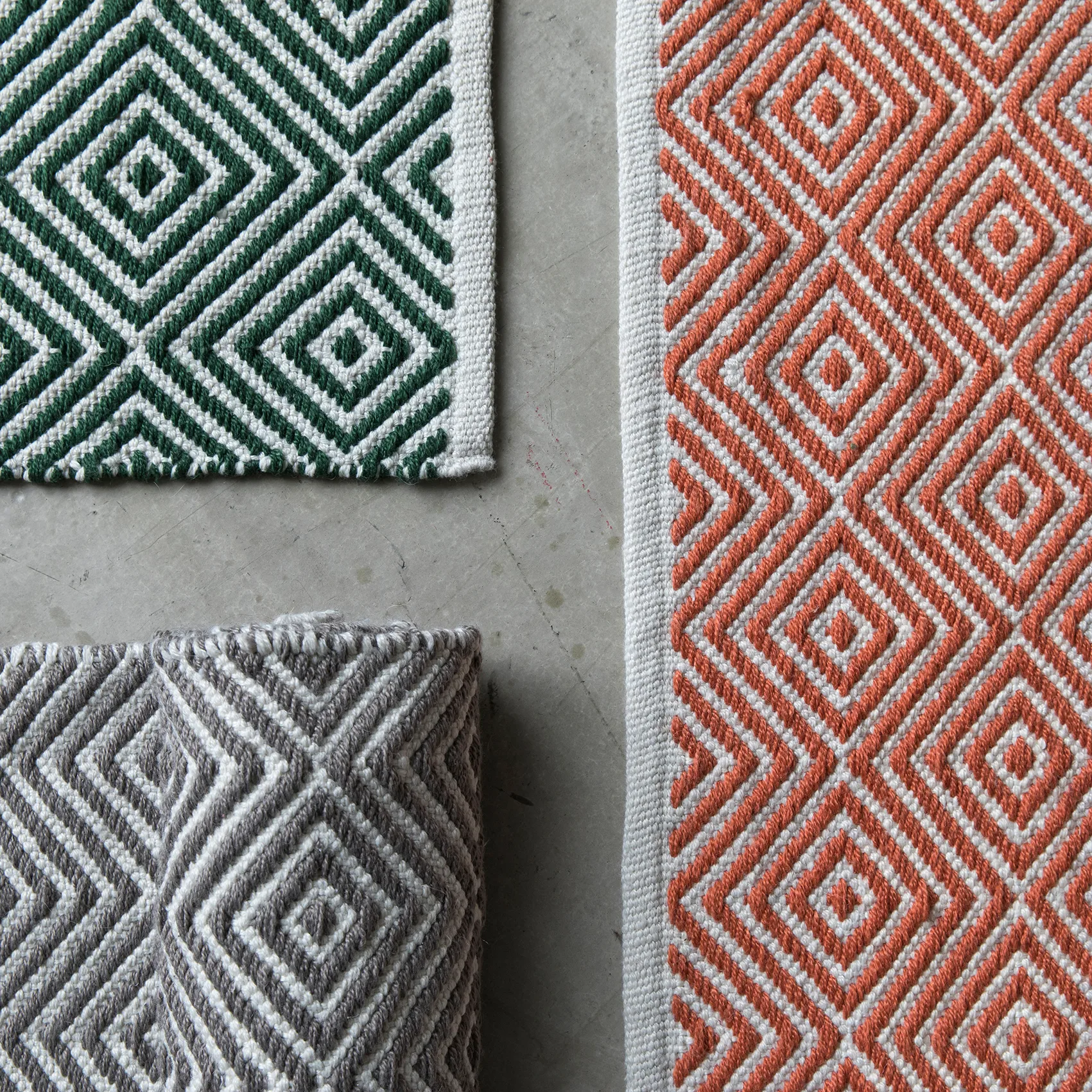 Tapete Diamond 140x200 cm, Burnt orange Formgatan