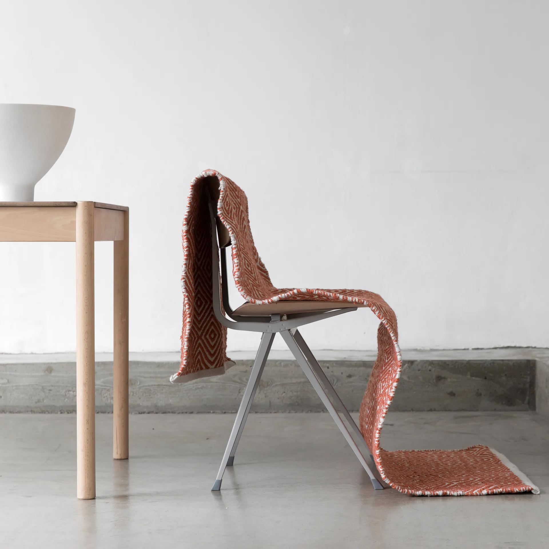 Tapete Diamond 70x200 cm, Burnt orange Formgatan