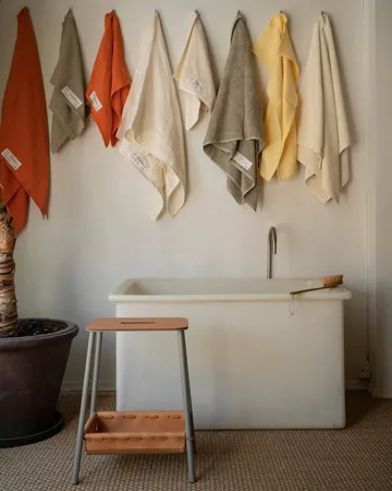 Heavy Towel toalha de banho 150x100 cm - Burnt orange (orange) - FRAMA