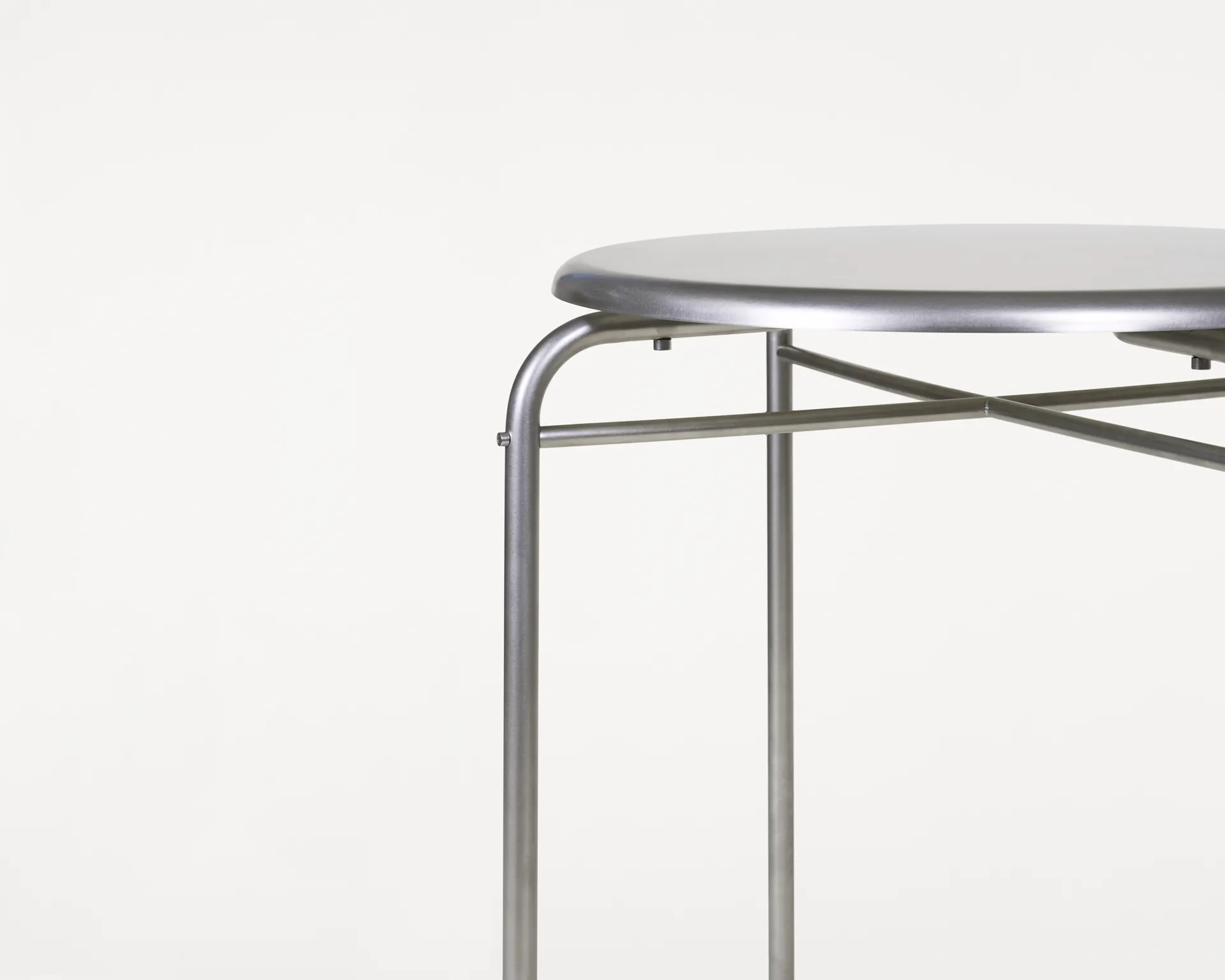 Petit Rond mesa, Aço inoxidável, Ø65x73 cm FRAMA