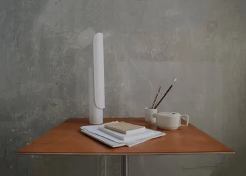 T Lamp candeeiro de mesa - Branco - FRAMA