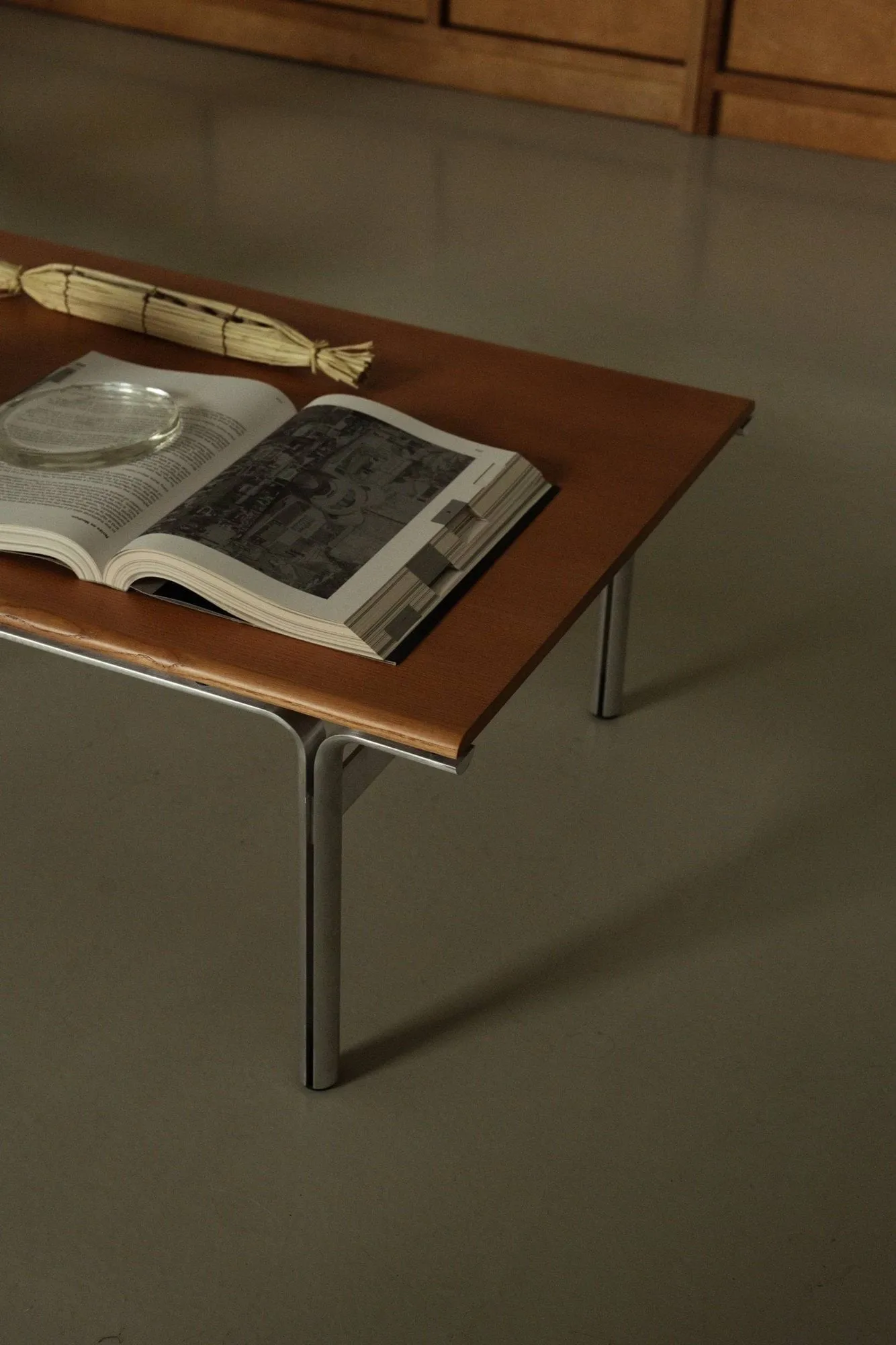 Union mesa de centro, Alumínio-freixo castanho quente, 97x60x34,5 cm FRAMA