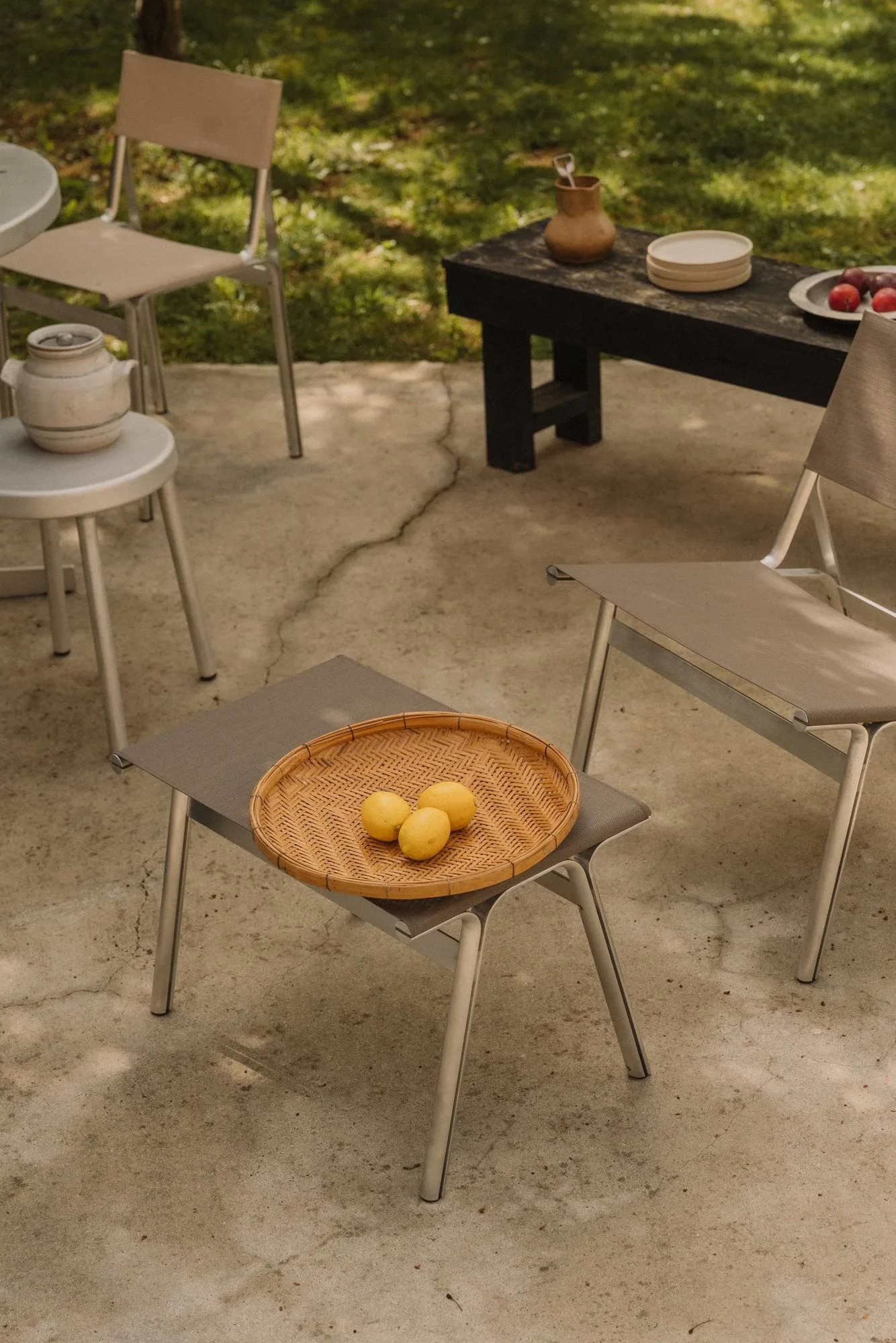 Union poltrona de descanso, Aluminium-Sandstone Linen FRAMA