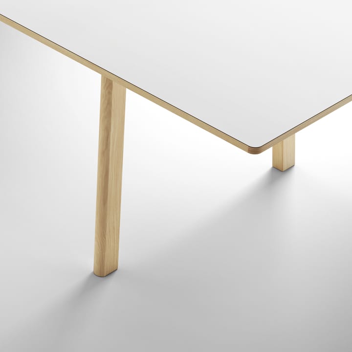 Ana mesa de jantar 220-320x95 cm, Nanolaminado branco-enxaguado carvalho Fredericia Furniture