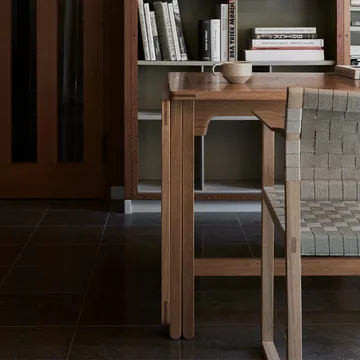 BM62 cadeira com braços - Trançado natural-suporte em carvalho envernizado - Fredericia Furniture