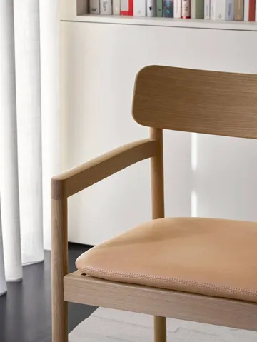 Cadeira lounge Post - Vegeta couro-carvalho ligeiramente oleado - Fredericia Furniture