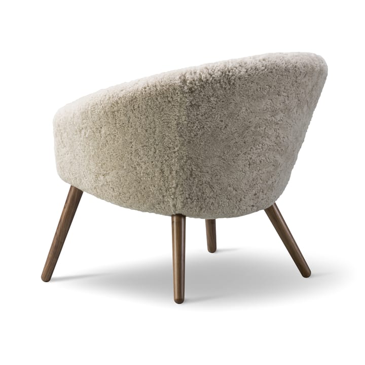 Ditzel poltrona lounge em pele de ovelha, Moonlight-noz-moscada Fredericia Furniture