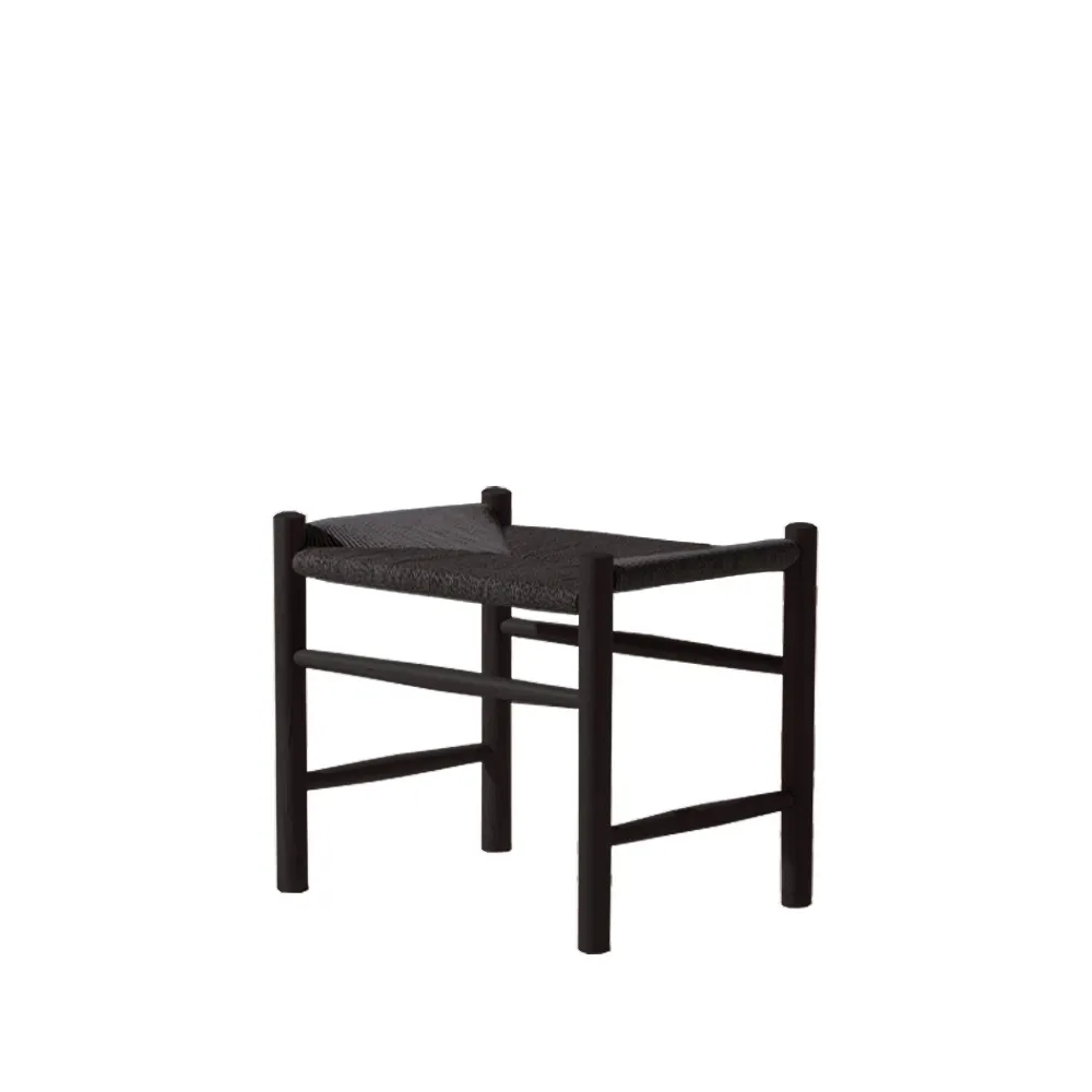 J16 banqueta, Preto-preto envernizado carvalho Fredericia Furniture