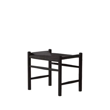 J16 banqueta - Preto-preto envernizado carvalho - Fredericia Furniture