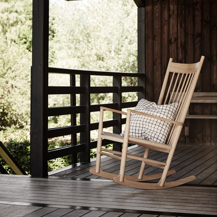 J16 cadeira de baloiço, Preto-preto envernizado carvalho Fredericia Furniture