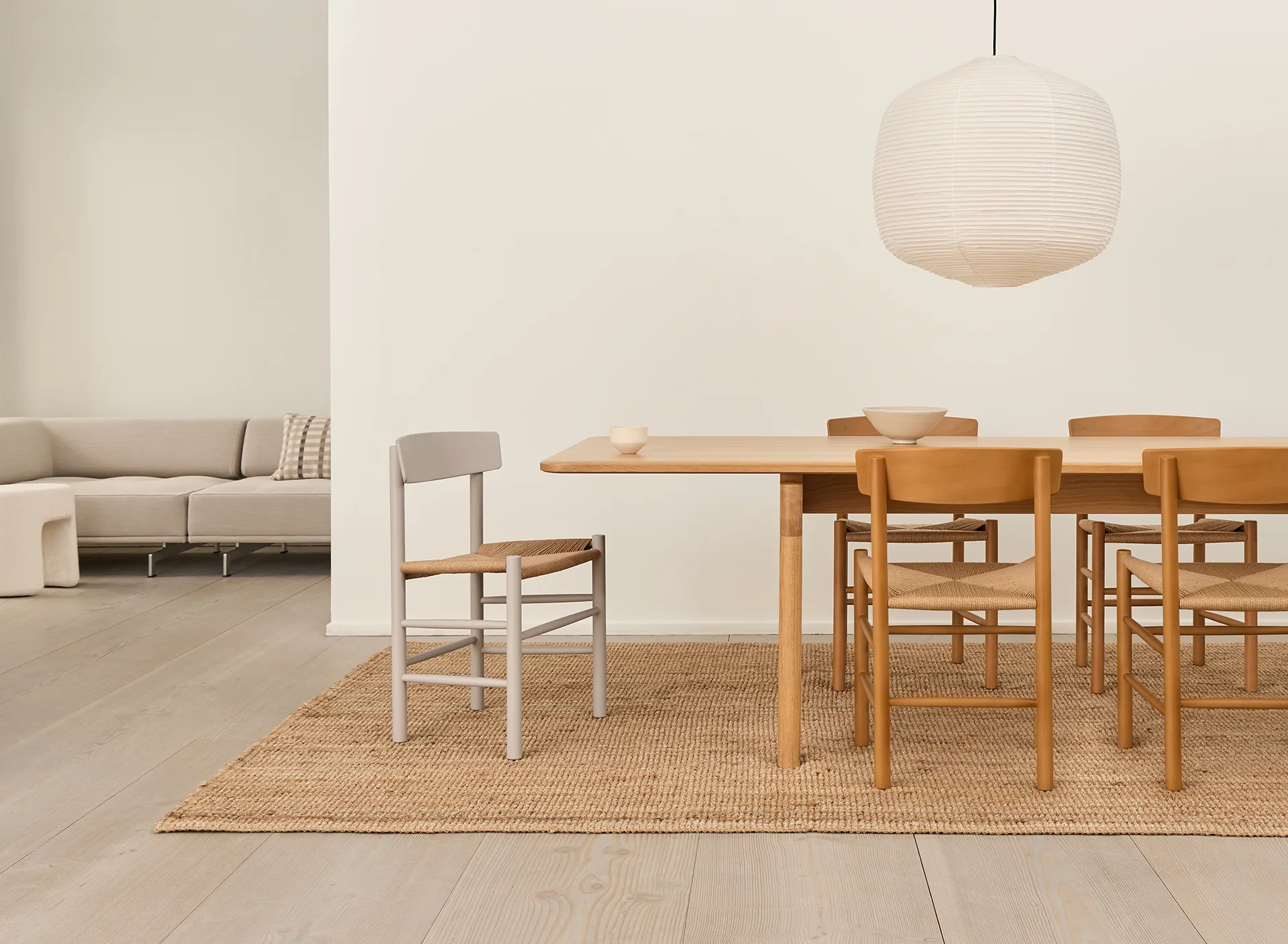 J39 cadeira, Pebble grey-trançado natural Fredericia Furniture