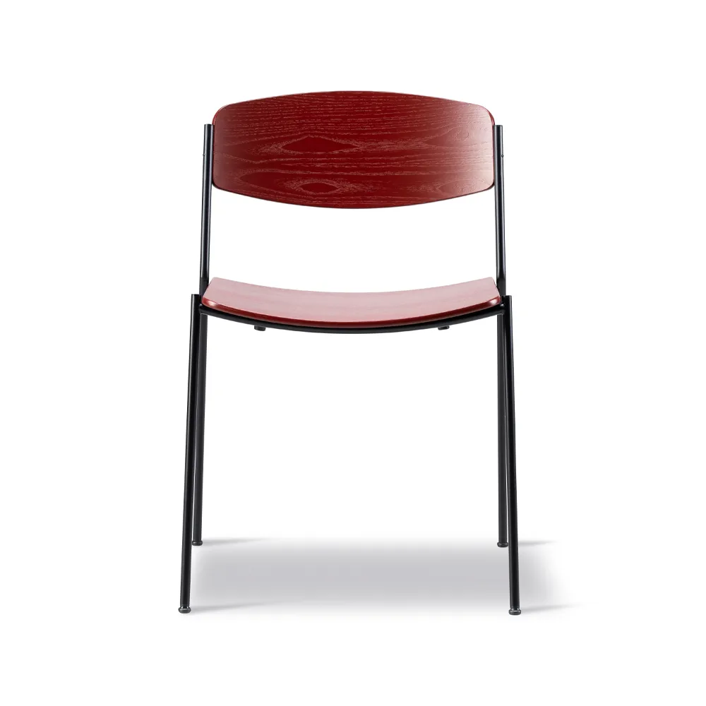 Lynderup 3080 cadeira, Cajueiro vermelho-estrutura em aço preto Fredericia Furniture