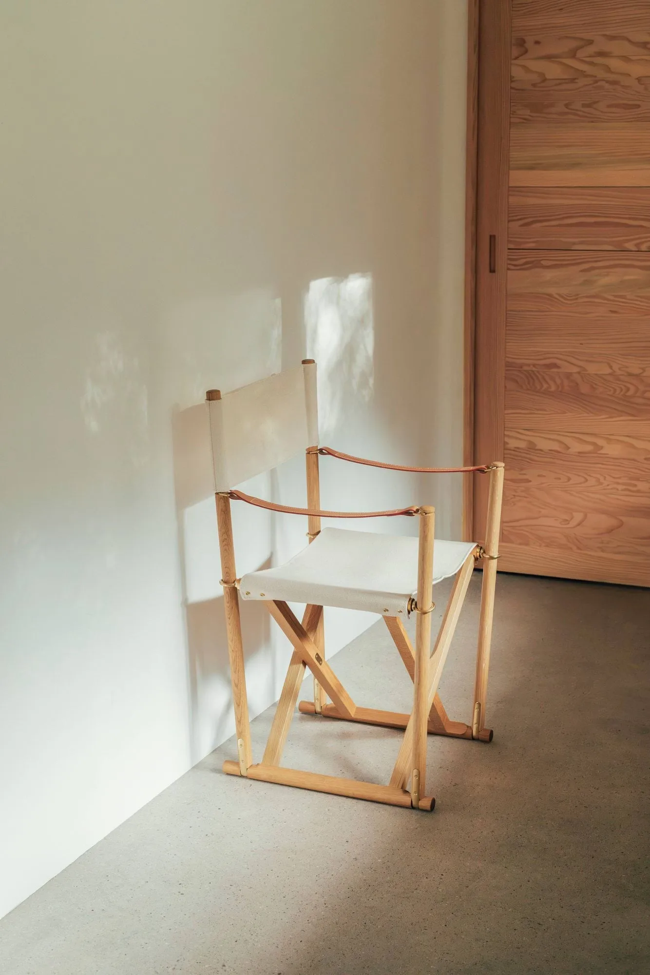 MK16 Folding Chair cadeira, Off white-carvalho oleado claro Fredericia Furniture
