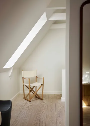 MK16 Folding Chair cadeira - Off white-carvalho oleado - Fredericia Furniture