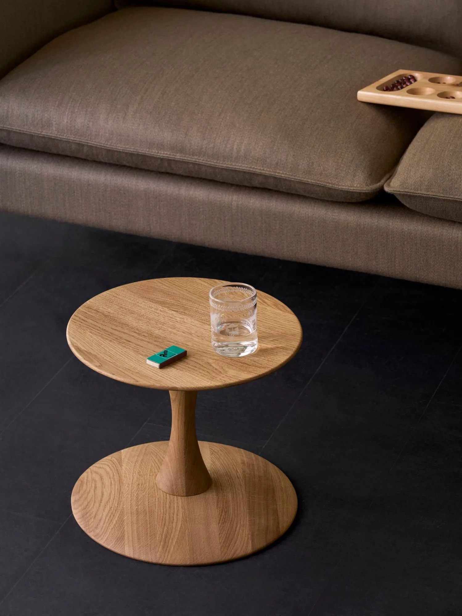 ND102 Trisse banco, Carvalho oleado, Ø32x28 cm Fredericia Furniture