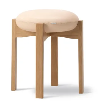 Pioneer banco redondo baixo - Couro Vegeta carvalho lacado 90, Ø41x46 cm - Fredericia Furniture