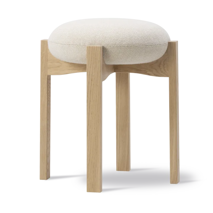 Pioneer banco redondo baixo - Hallingdal 200-carvalho lacado - Fredericia Furniture