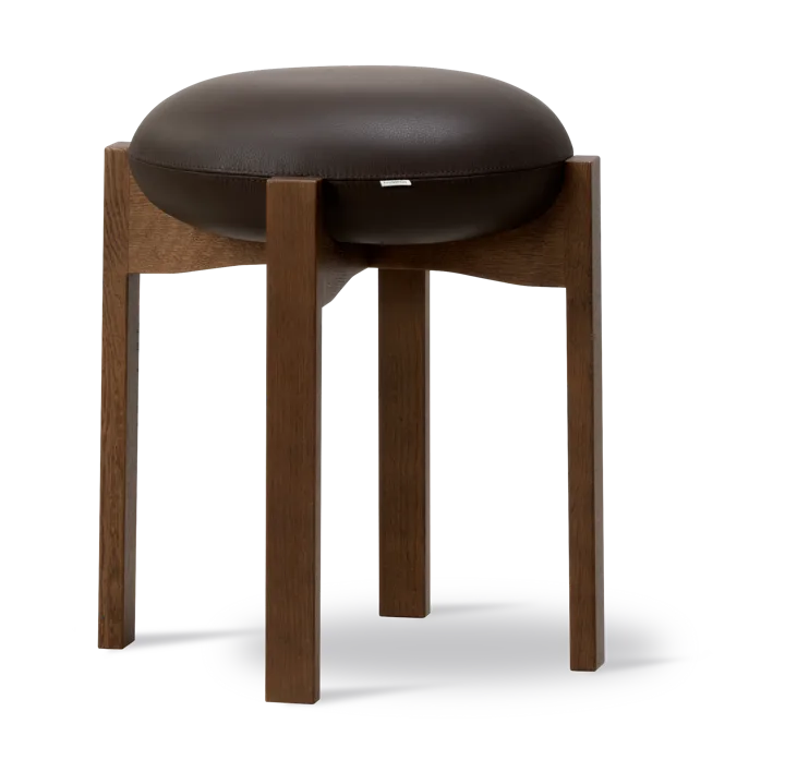 Pioneer banco redondo baixo - Primo 86-1-verniz fumado lacado carvalho - Fredericia Furniture