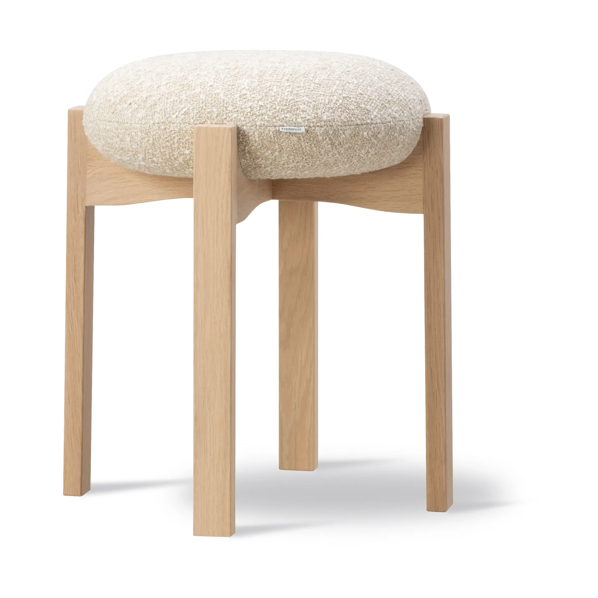Pioneer banco redondo baixo, Zero 0001-lacado carvalho Fredericia Furniture