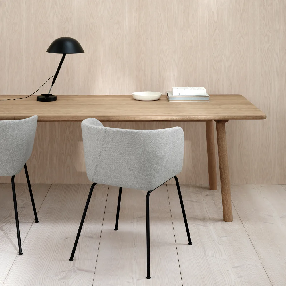 Taro 6106 mesa de jantar, Carvalho fumado, 220x93,5cm Fredericia Furniture