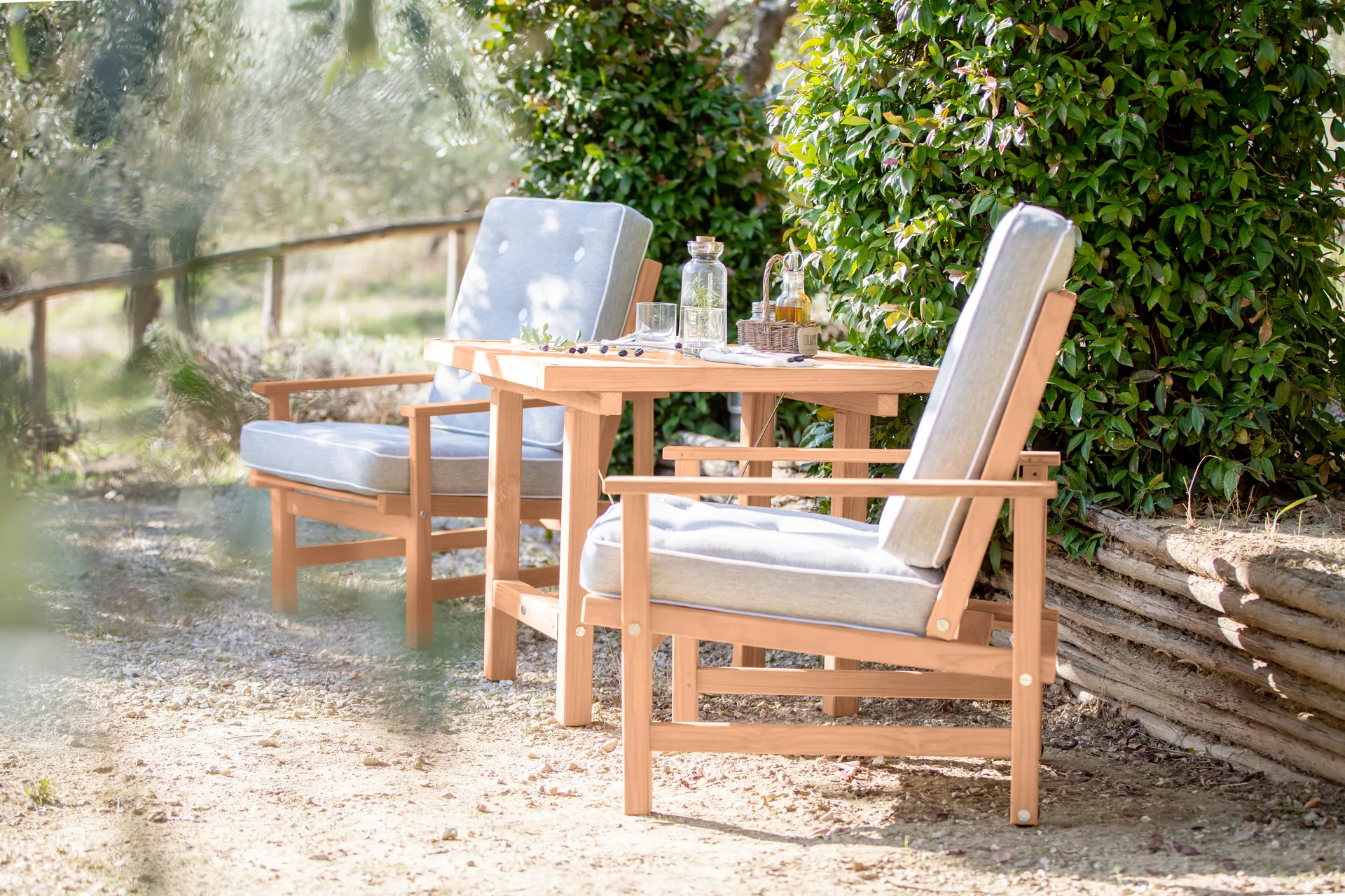 05 poltrona, Redwood Fri Form