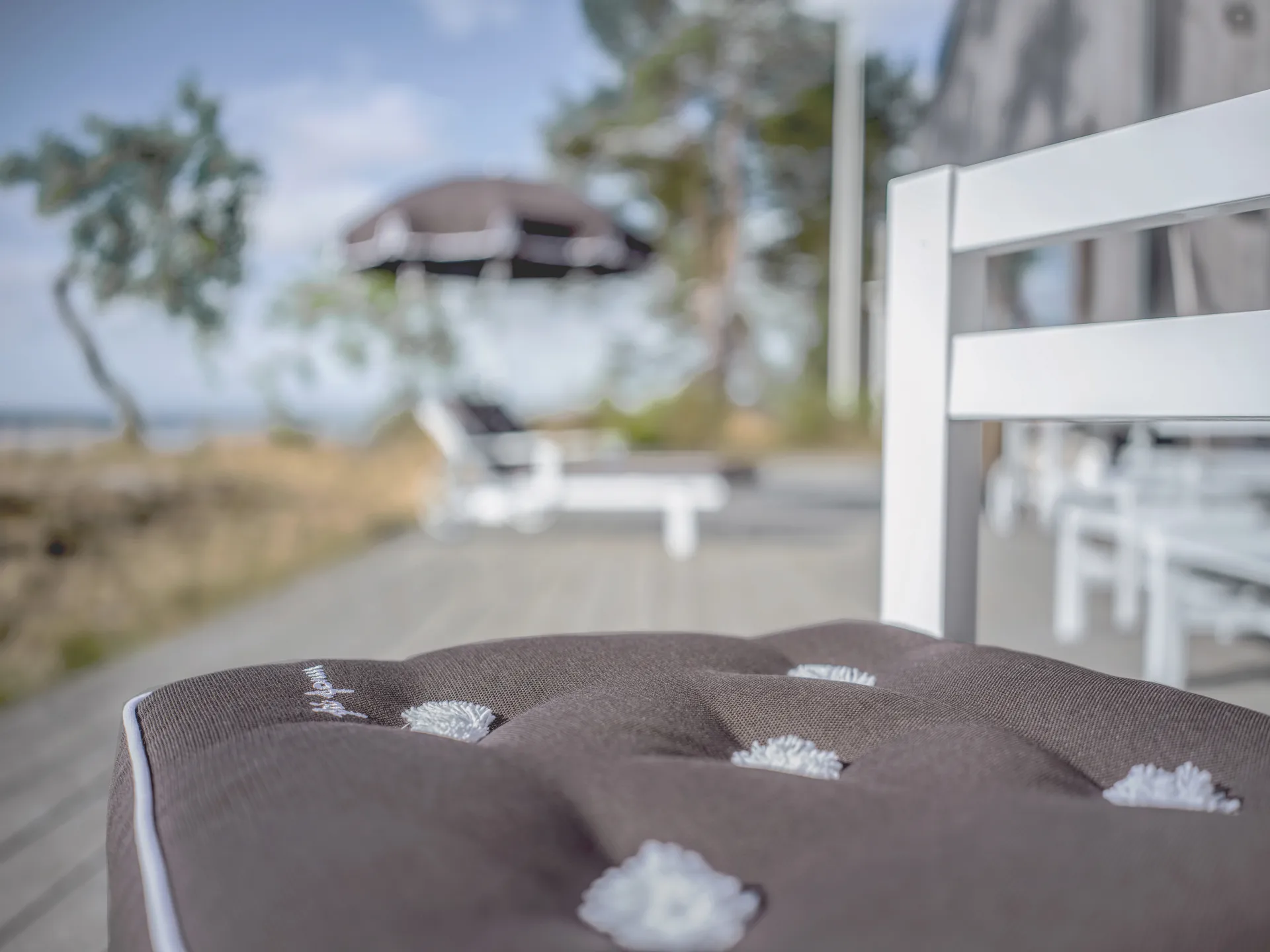 06 cadeira, White Fri Form