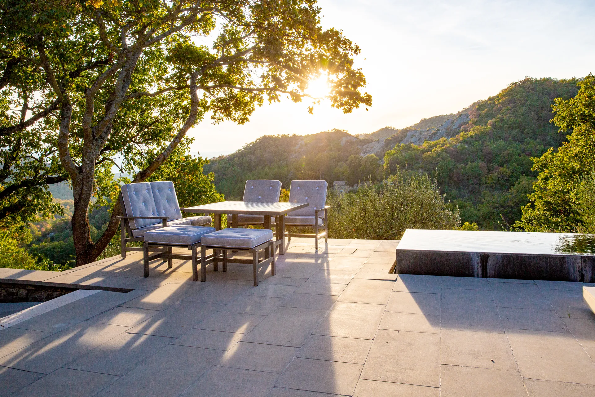 65 mesa, Cinzento, 124x133x66 cm Fri Form