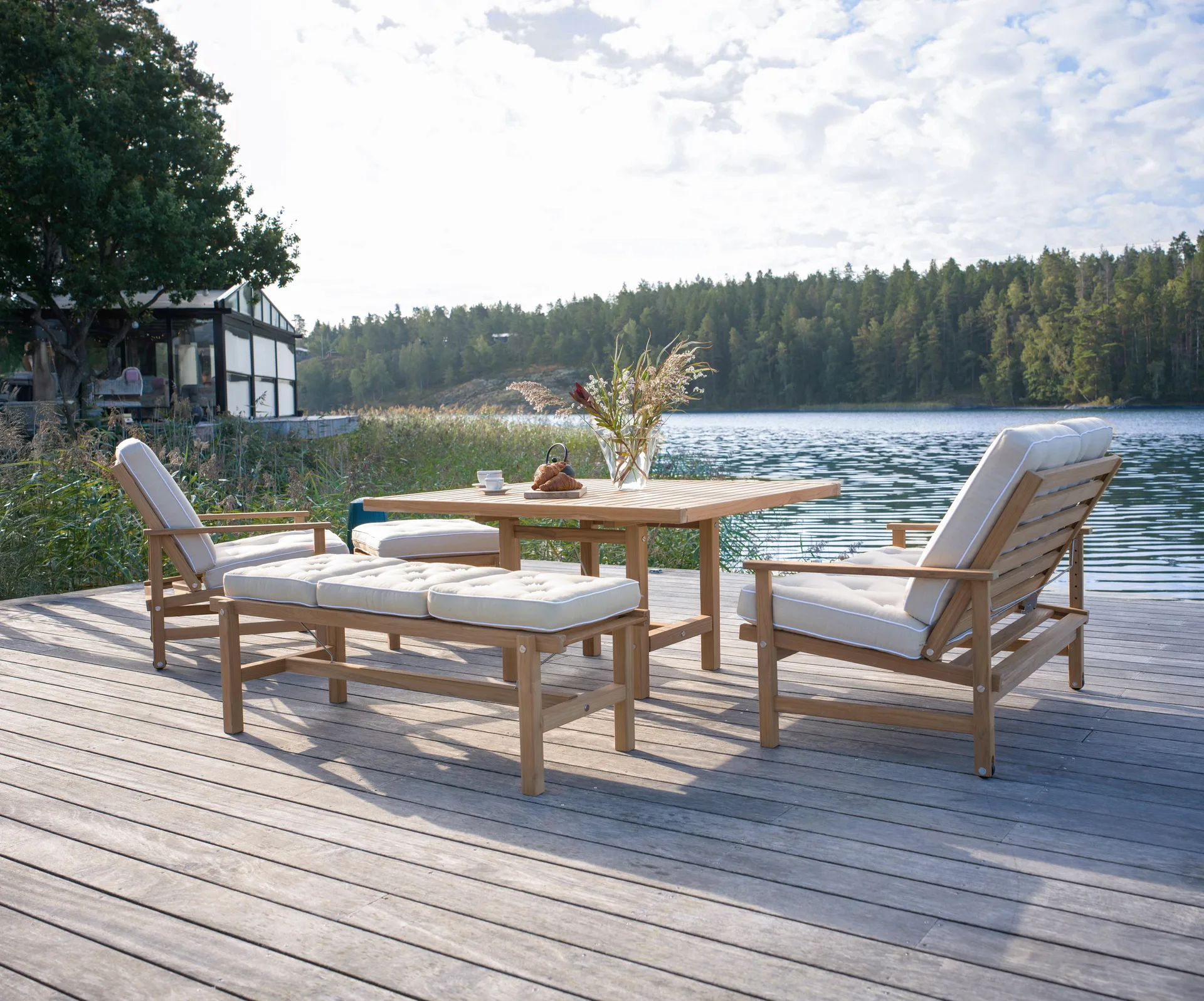 65 mesa, Teca, 128x120x68 cm Fri Form