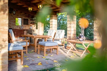 92 palete - Redwood - Fri Form