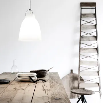 Candeeiro Caravaggio 1 - Preto-cabo têxtil preto - Fritz Hansen