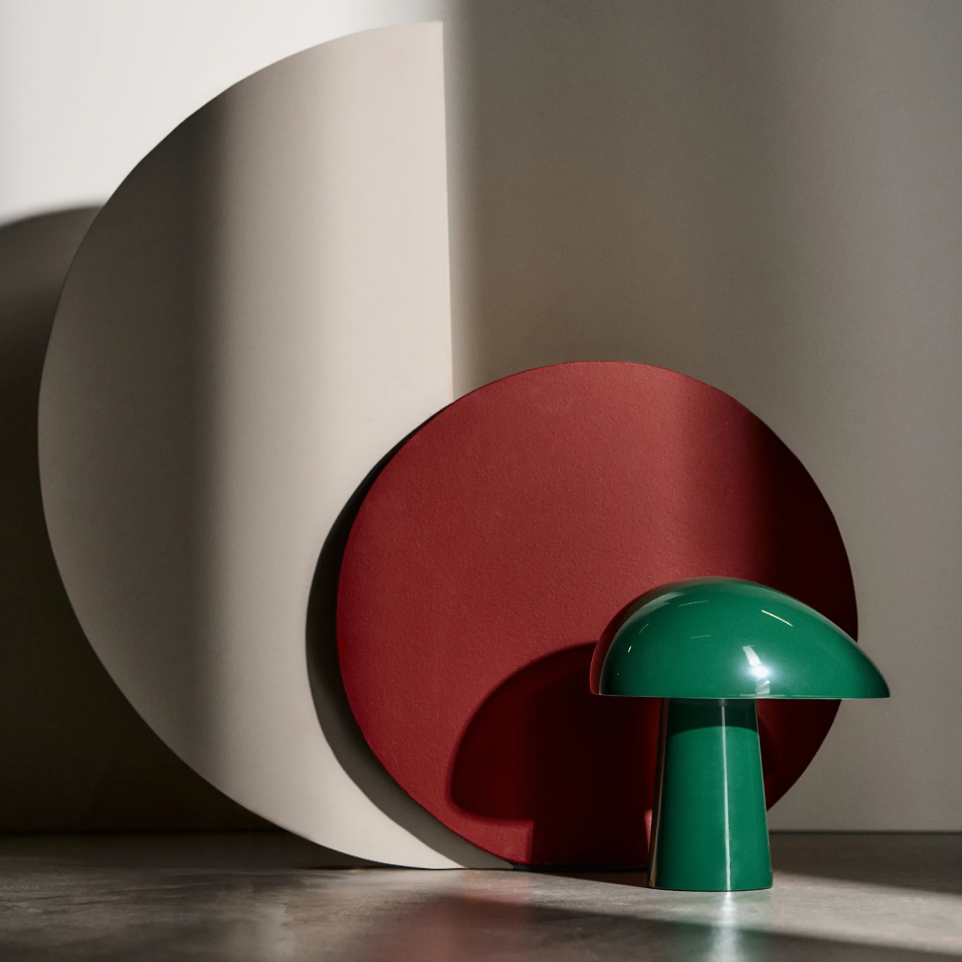 Candeeiro de mesa Night Owl Limited Edition, Forest green Fritz Hansen