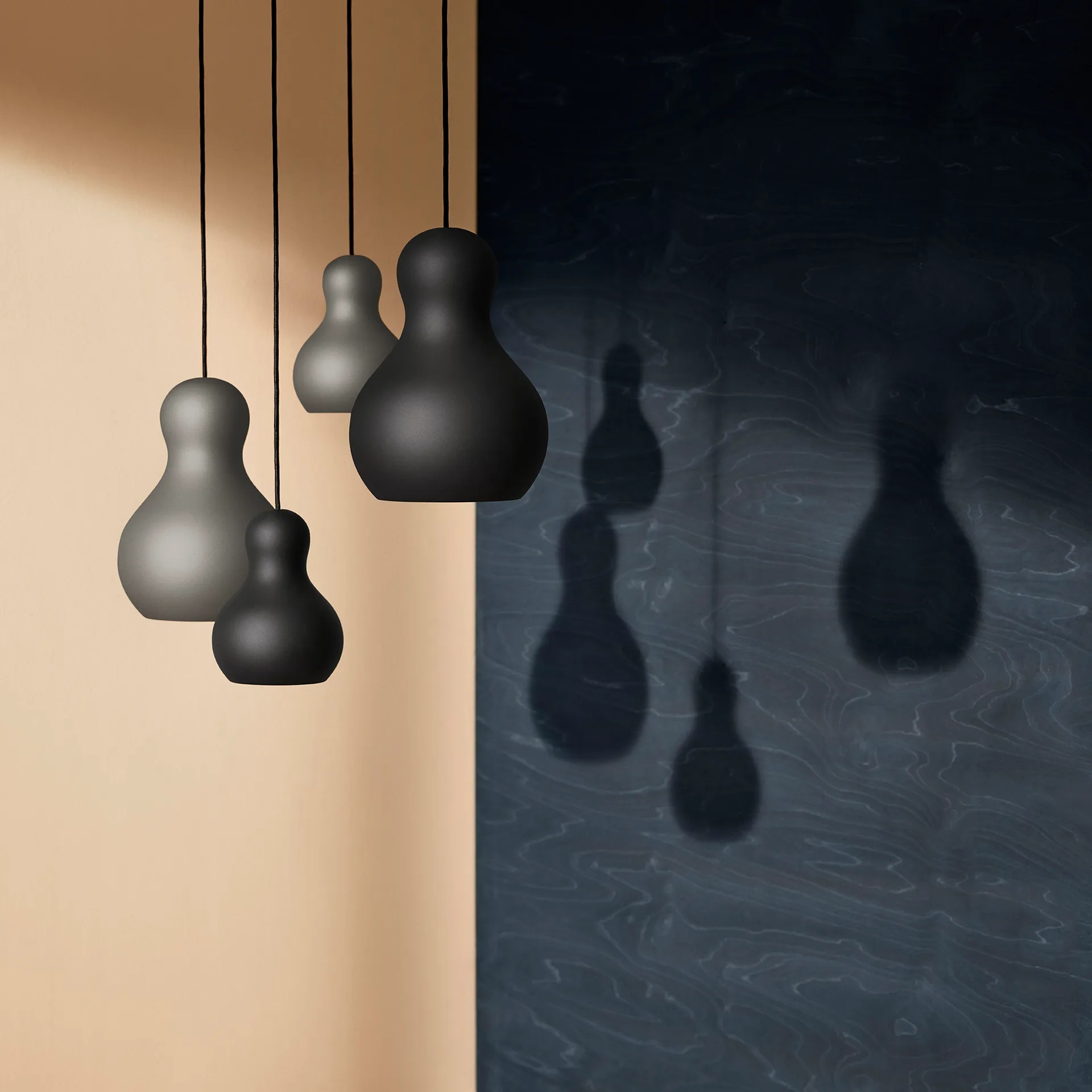 Candeeiro suspenso mate Calabash P1, black meteor Fritz Hansen
