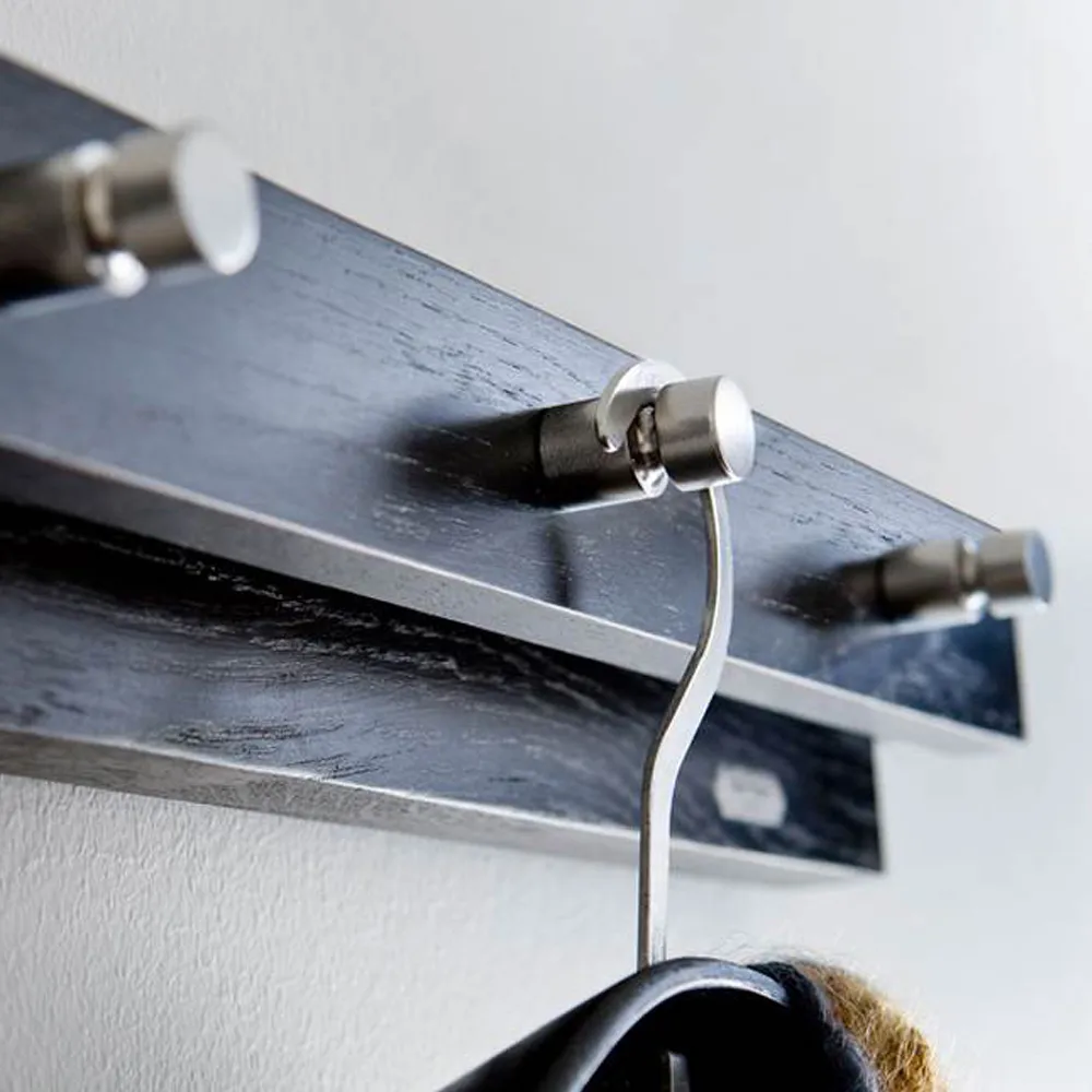 Cutter cabide, Carvalho lacado a preto, 5 botões Fritz Hansen