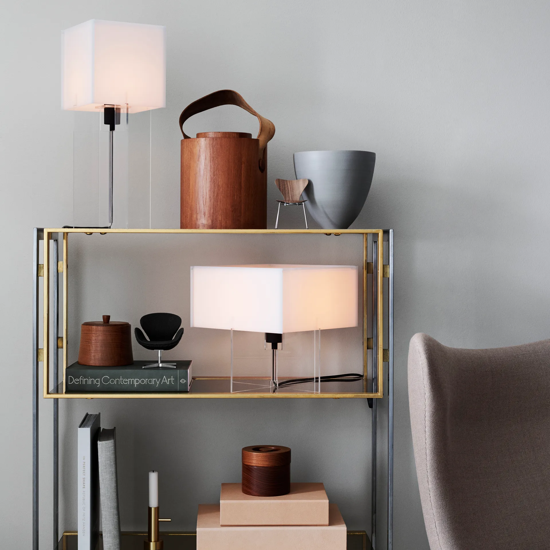 Miniatura da cadeira Series 7, Walnut Fritz Hansen