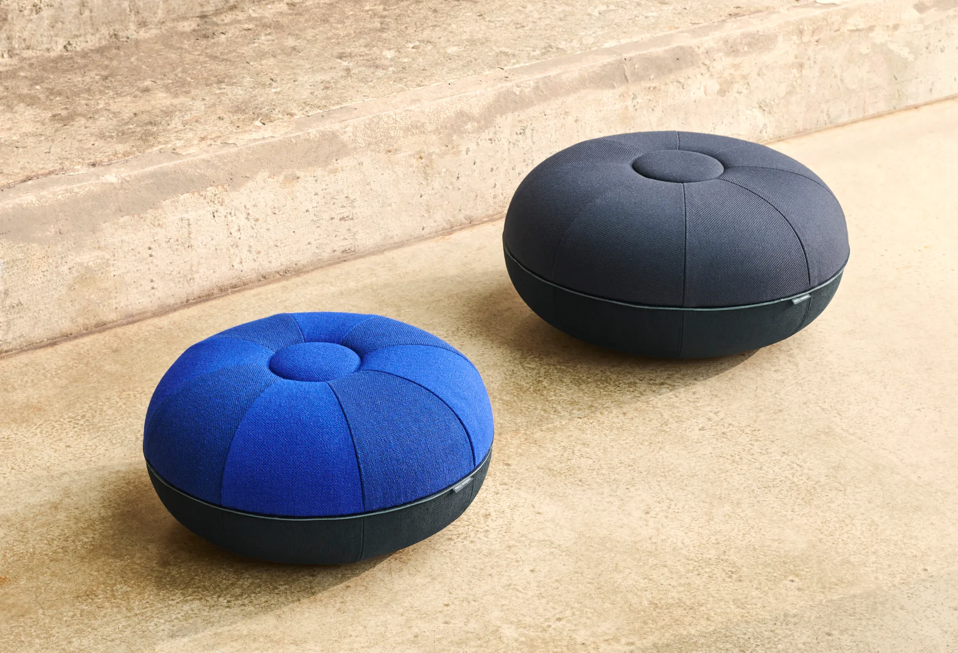Pufe grande Pouf sit, Indigo Fritz Hansen