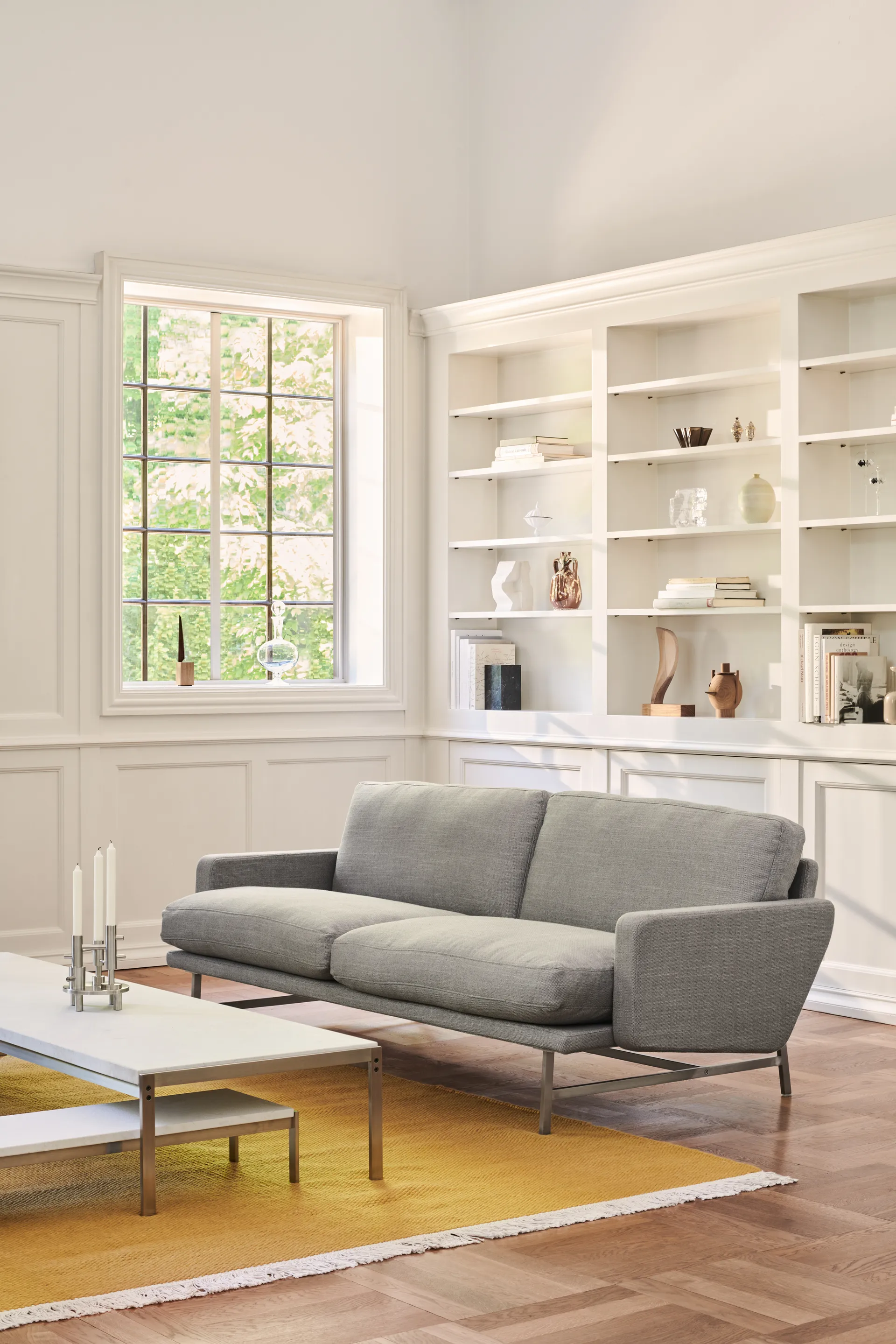 Suporte de velas Jaime Hayon grande, Aço inoxidável Fritz Hansen