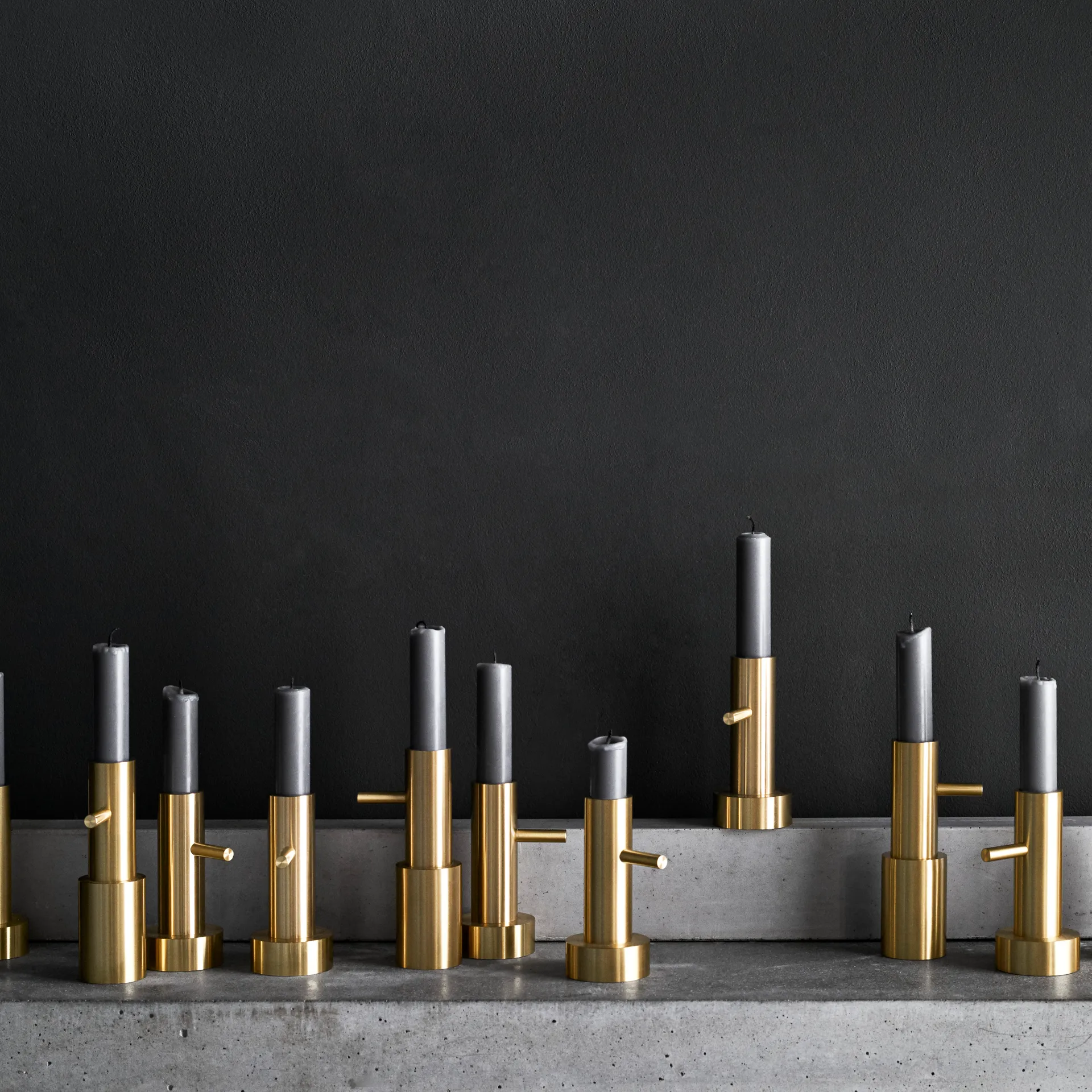 Suporte de velas Jaime Hayon Single, latão, #2 Fritz Hansen