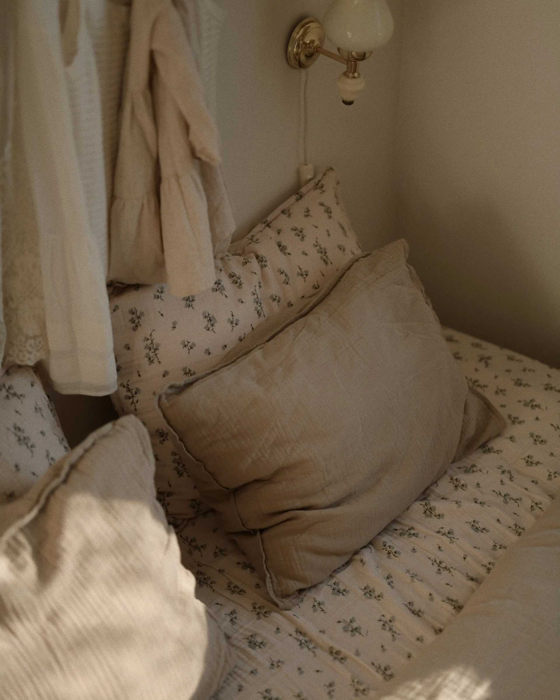 Bluebell Muslin lençol com elástico, 180x200x30 cm Garbo&Friends