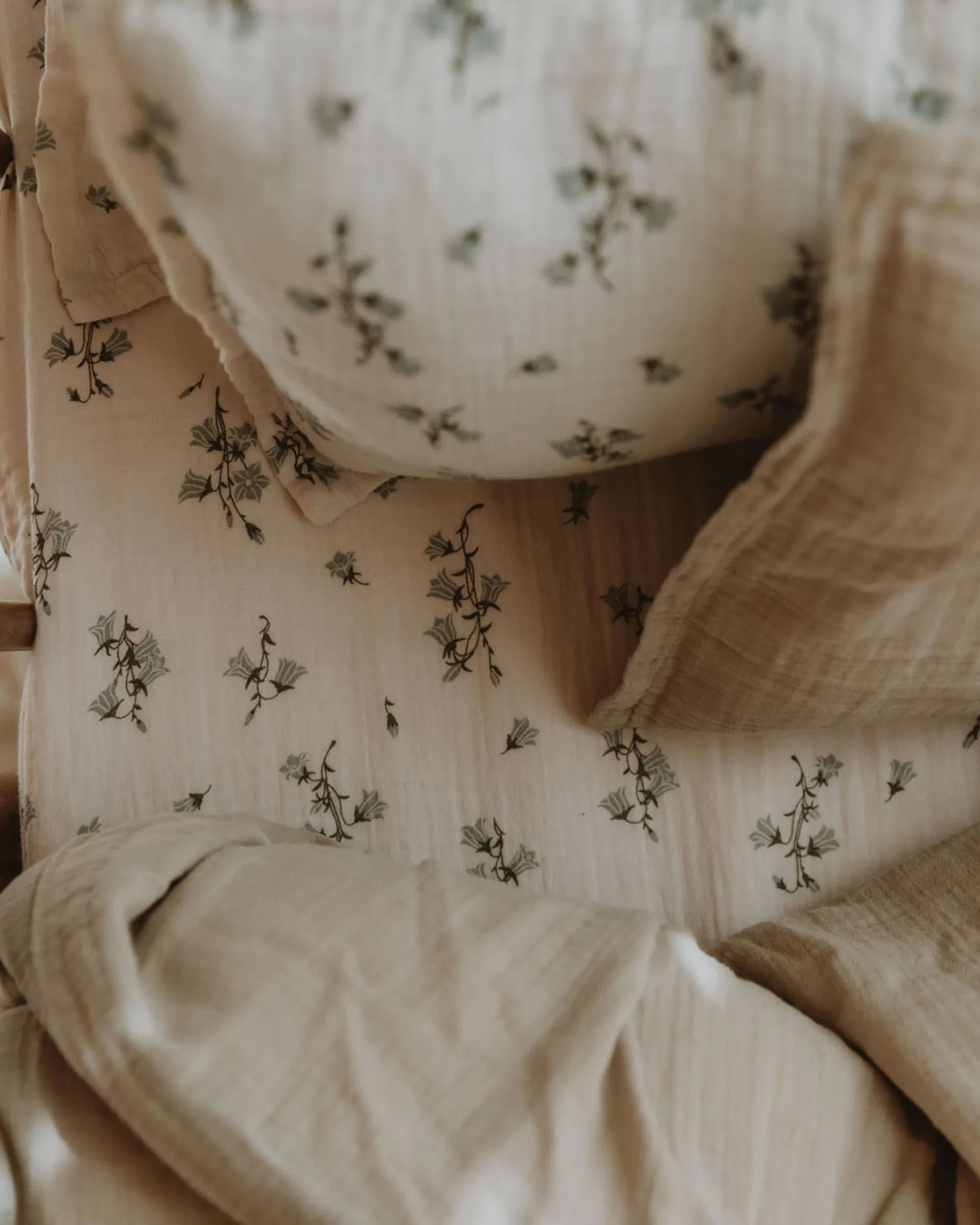 Bluebell Muslin lençol com elástico, 90x200x30 cm Garbo&Friends