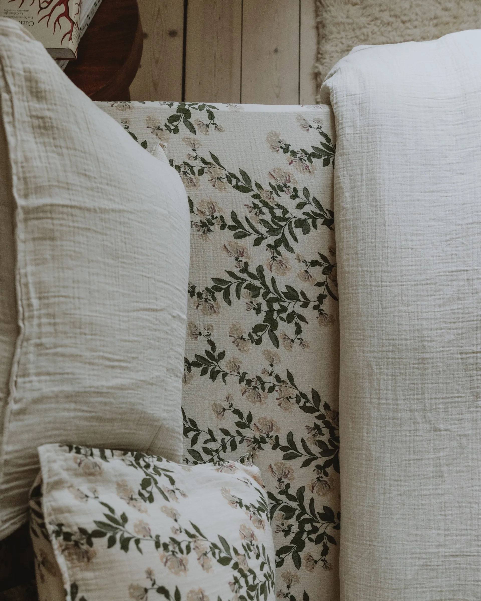 Honeysuckle Muslin lençol com elástico, 90x200x30 cm Garbo&Friends